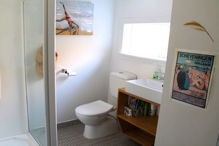 Photo of property in 8 Dundas Street, Seatoun, Wellington, 6022