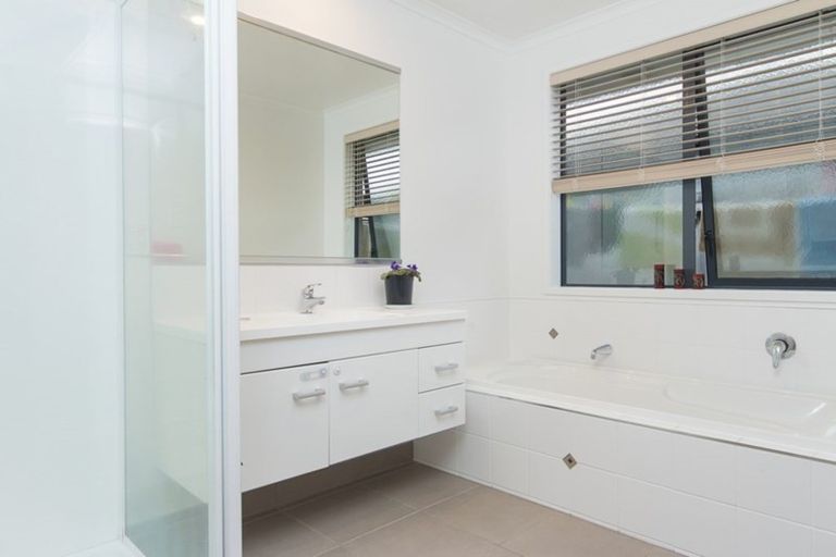 Photo of property in 154 Normanby Road East, Karaka, Papakura, 2113