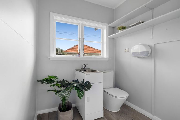 Photo of property in 158 Neville Street, Spreydon, Christchurch, 8024