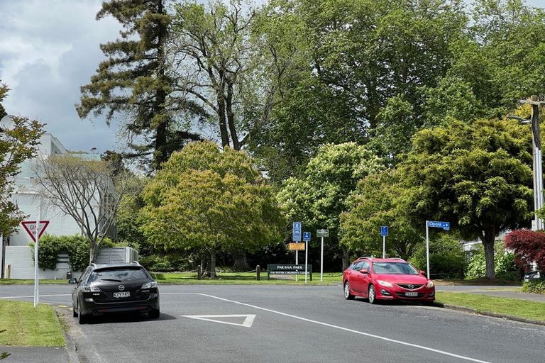 Photo of property in 8/6 Opoia Drive, Hamilton East, Hamilton, 3216