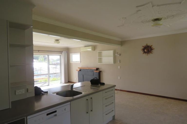 Photo of property in 190 Ngamotu Road, Spotswood, New Plymouth, 4310