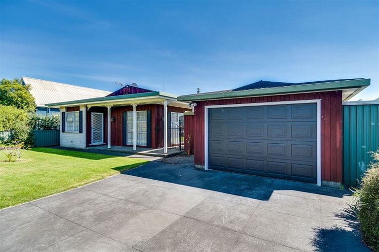 Photo of property in 22 Roskilda Crescent, Taradale, Napier, 4112