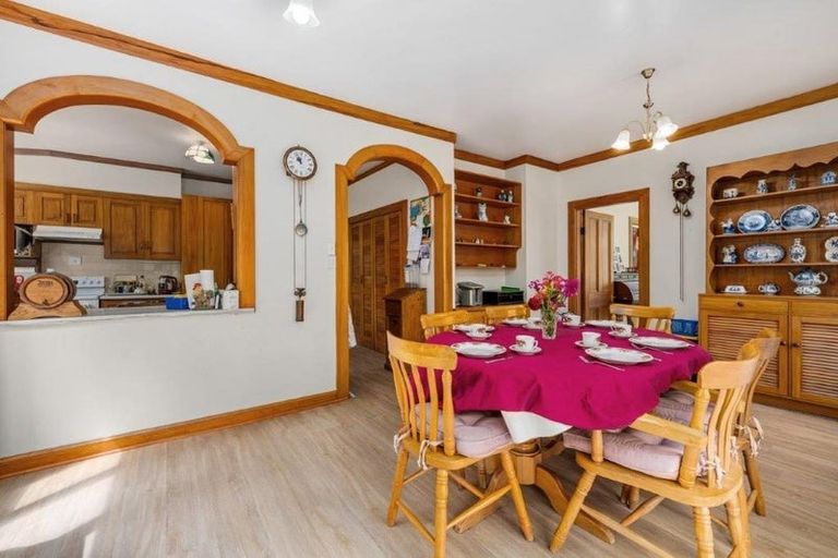 Photo of property in 7 Calico Line, Marton, 4710