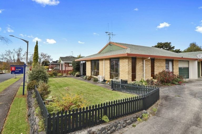 Photo of property in 12 Kowhai Avenue, Morrinsville, 3300