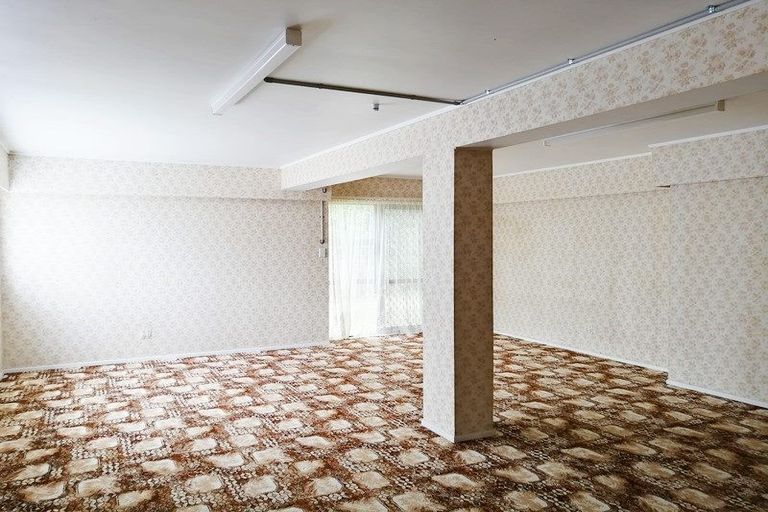 Photo of property in 39 Pemberton Avenue, Bayview, Auckland, 0629