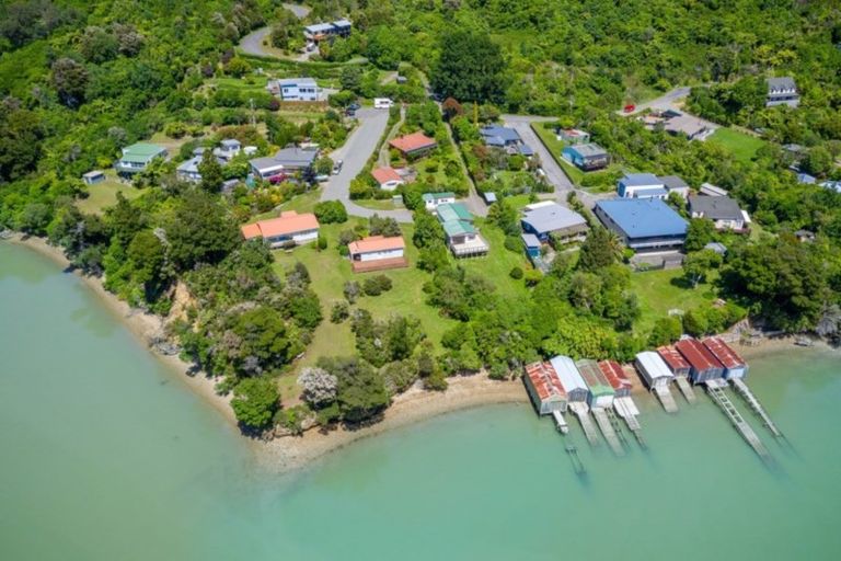 Photo of property in 34 Moenui Road, Havelock, Picton, 7281