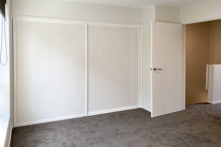 Photo of property in 2/331 Lincoln Road, Addington, Christchurch, 8024