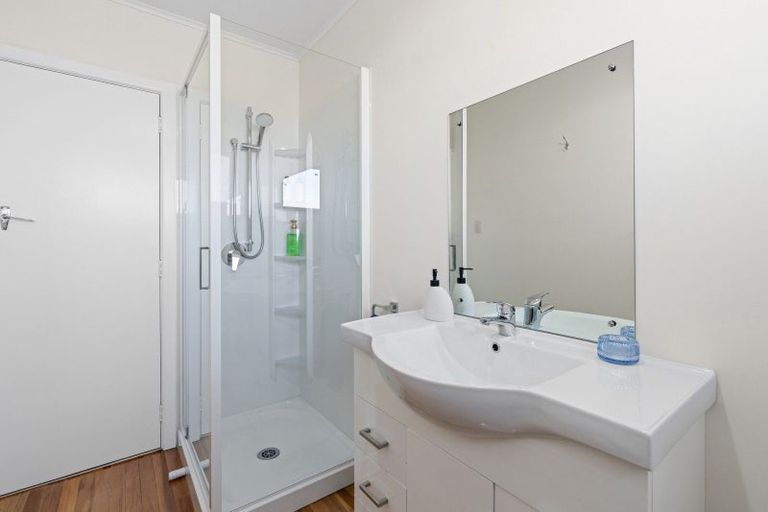 Photo of property in 4 Linley Place, Levin, 5510