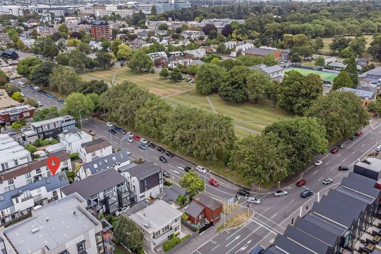Photo of property in 8/32 Cranmer Square, Christchurch Central, Christchurch, 8013