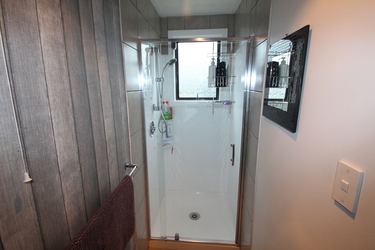 Photo of property in 30 Leven Street, South Hill, Oamaru, 9400