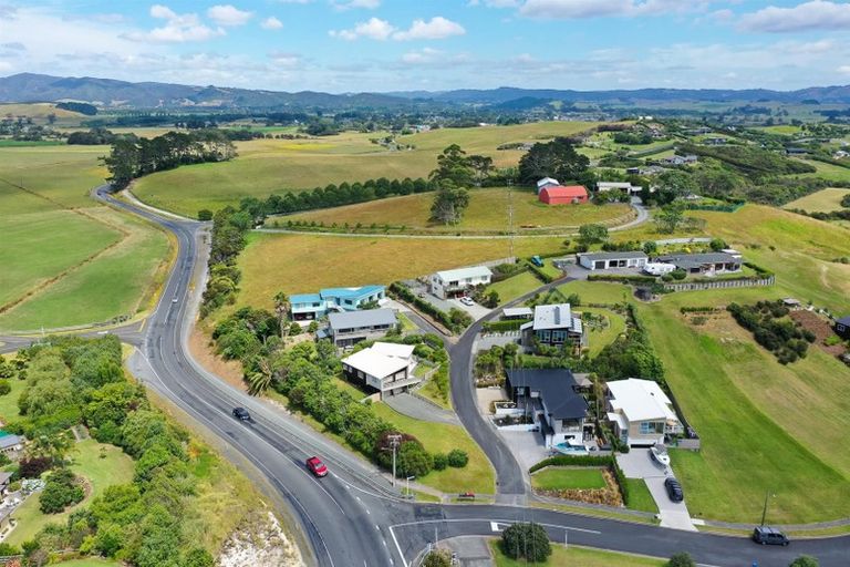 Photo of property in 7 Riverview Place, Waipu, 0582