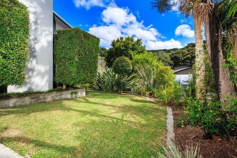 Photo of property in 125b Glendhu Road, Bayview, Auckland, 0629