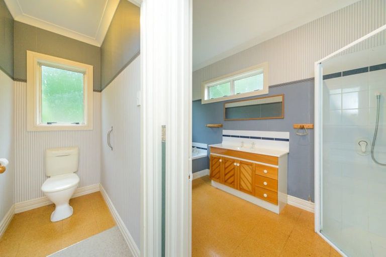 Photo of property in 82 Halcombe Road, Feilding, 4775