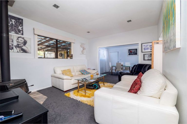 Photo of property in 61 Wiroa Road, Kerikeri, 0293