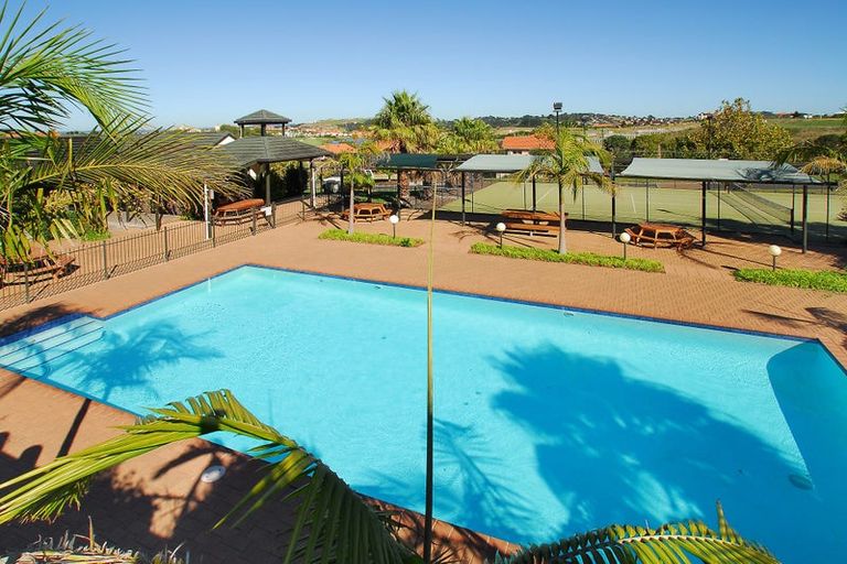 Photo of property in 4 Serene Place, Gulf Harbour, Whangaparaoa, 0930