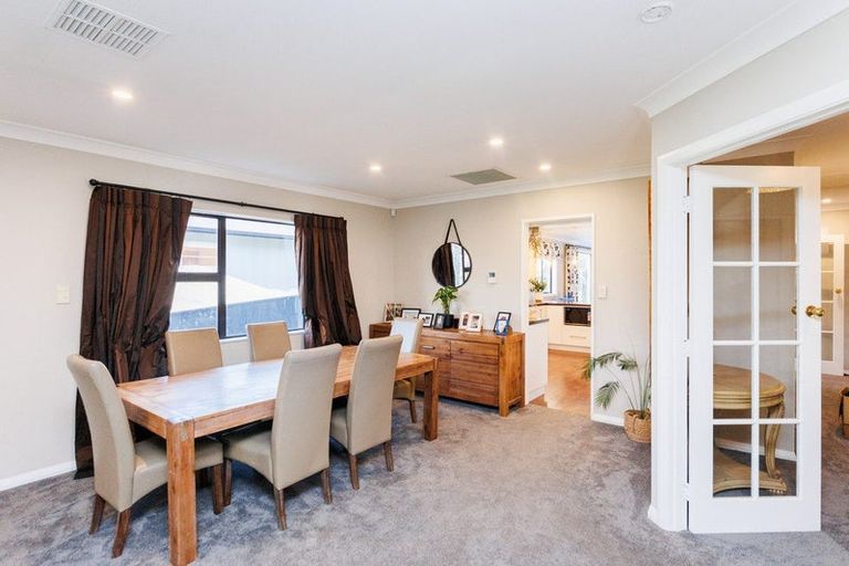 Photo of property in 74 College Street, Awapuni, Palmerston North, 4412