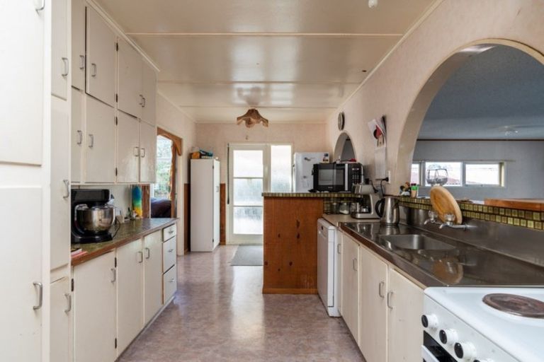 Photo of property in 15 Saint Marys Road, Waipu, 0510