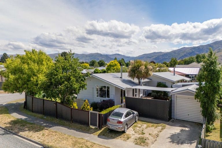 Photo of property in 46 Cairnmuir Crescent, Cromwell, 9310