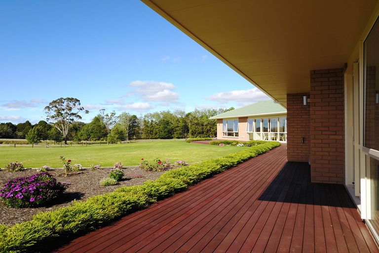 Photo of property in 415 Te Ahu Ahu Road, Waimate North, Kaikohe, 0472