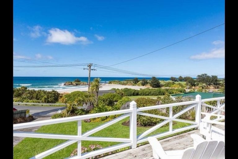 Photo of property in 984 Brighton Road, Brighton, Dunedin, 9035