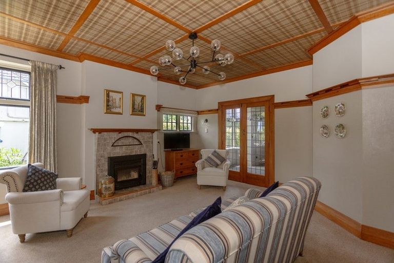 Photo of property in 11 Wharfe Street, South Hill, Oamaru, 9400