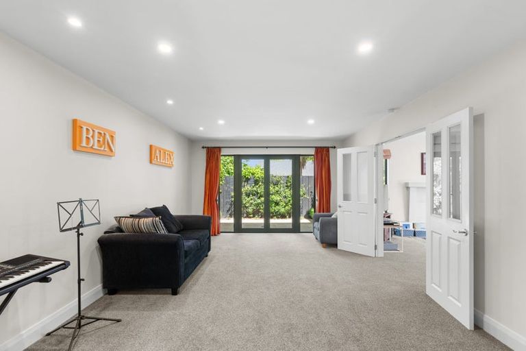 Photo of property in 18a Daresbury Lane, Fendalton, Christchurch, 8014