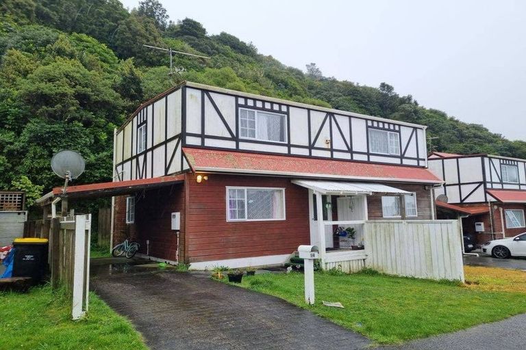 Photo of property in 94a Rangituhi Crescent, Takapuwahia, Porirua, 5022