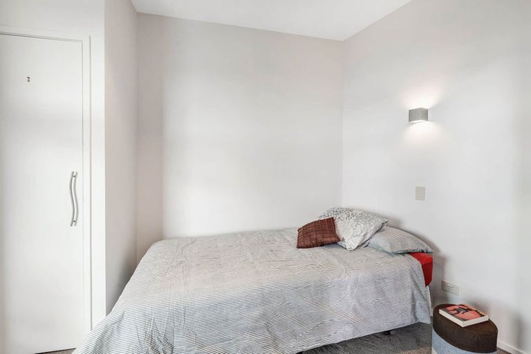 Photo of property in 507/11 Tamariki Avenue, Kelston, Auckland, 0602