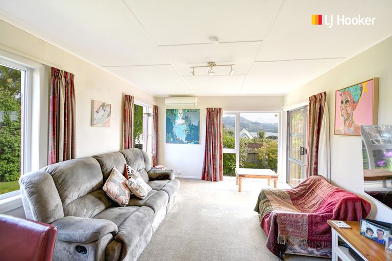 Photo of property in 8 Frances Street, Broad Bay, Dunedin, 9014