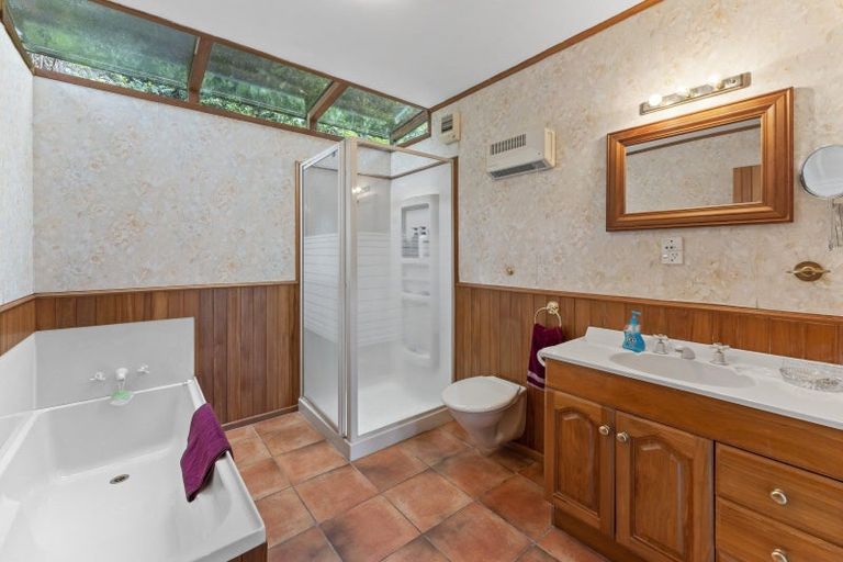 Photo of property in 312 Moores Valley Road, Wainuiomata, 5373