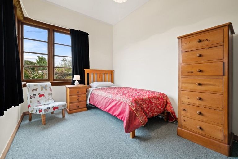 Photo of property in 162 Weston Road, St Albans, Christchurch, 8052