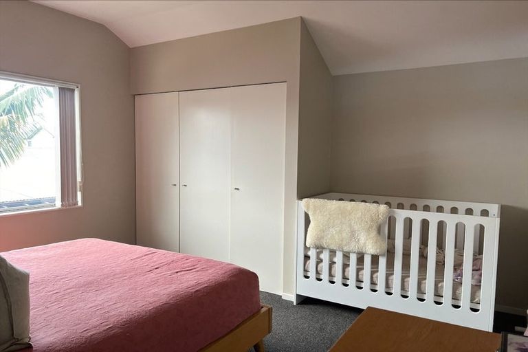 Photo of property in 16 Kirikiri Lane, East Tamaki, Auckland, 2013