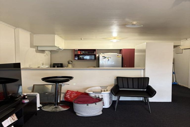 Photo of property in 95 Farmer Crescent, Taita, Lower Hutt, 5011