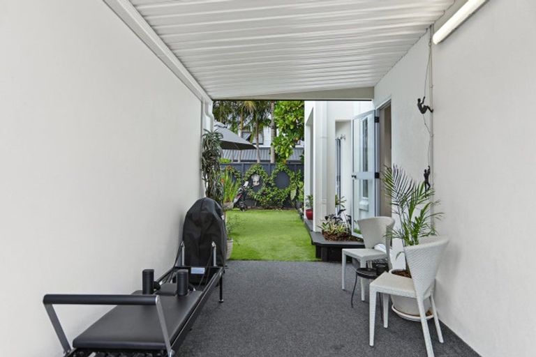 Photo of property in 1/27 Berwick Place, Mount Maunganui, 3116