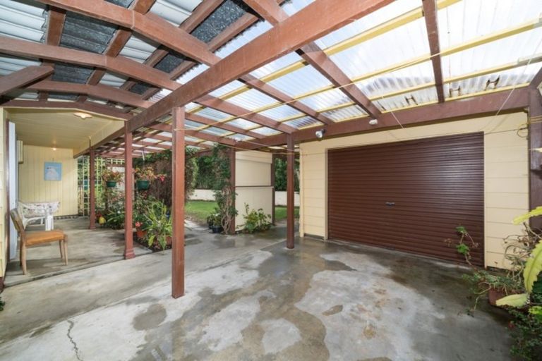 Photo of property in 22 Pencarrow Street, Highbury, Palmerston North, 4412
