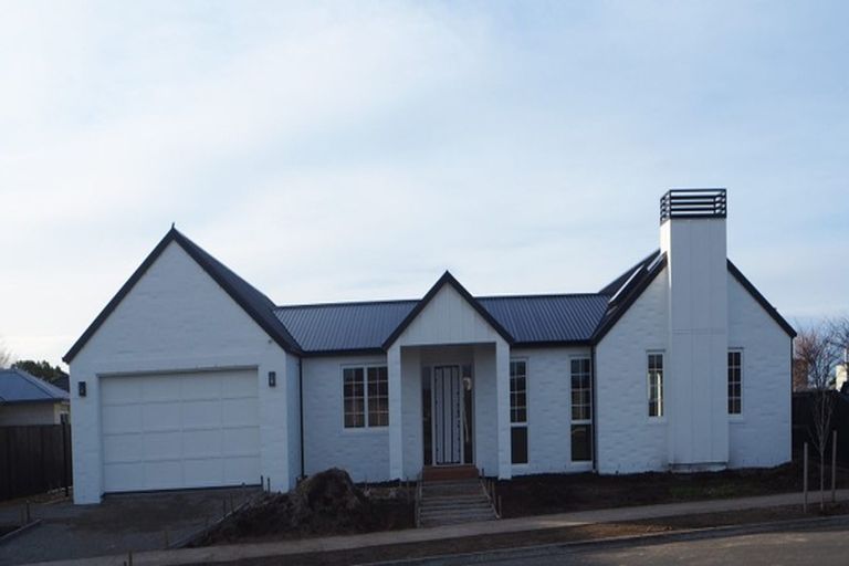 Photo of property in 2 Goodwin Crescent, Pyes Pa, Tauranga, 3112