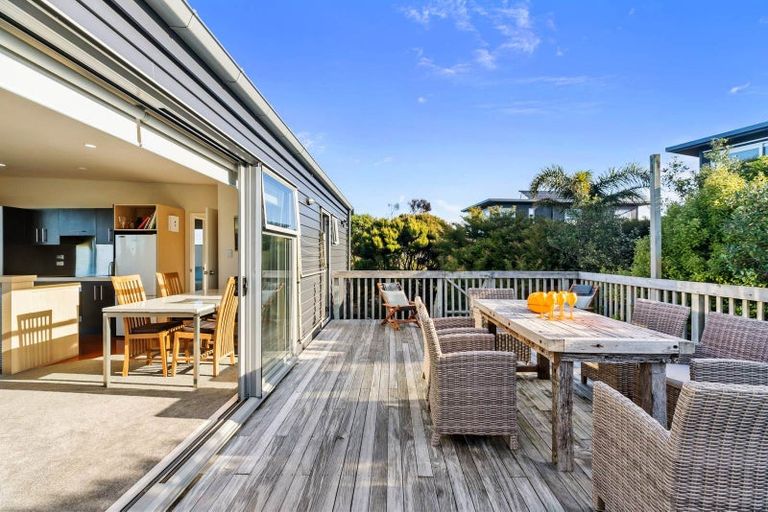 Photo of property in 36 Moir Point Road, Mangawhai Heads, Mangawhai, 0505