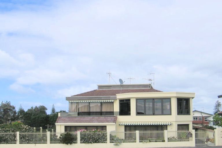 Photo of property in 3/22 Marine Parade, Mount Maunganui, 3116