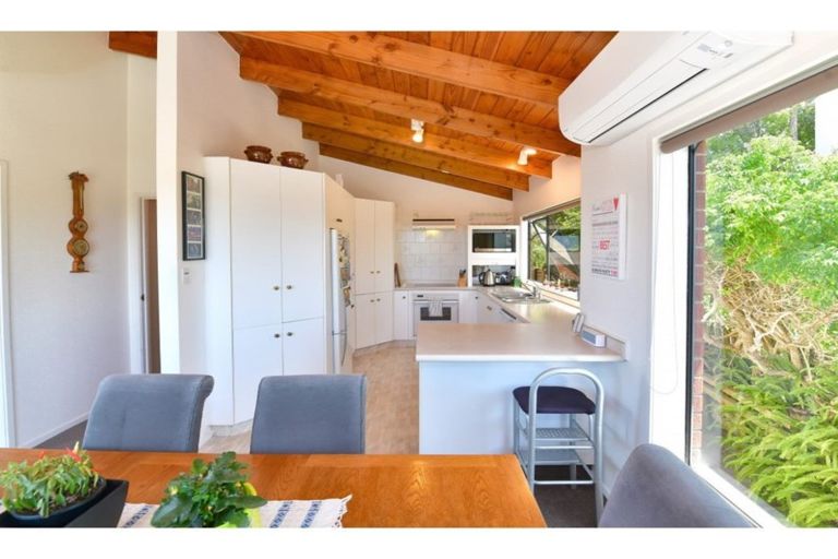 Photo of property in 11b Orewa Heights Crescent, Orewa, 0931