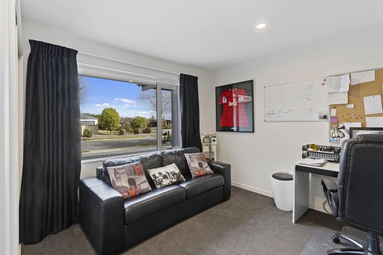 Photo of property in 30 Mounter Avenue, Northwood, Christchurch, 8051