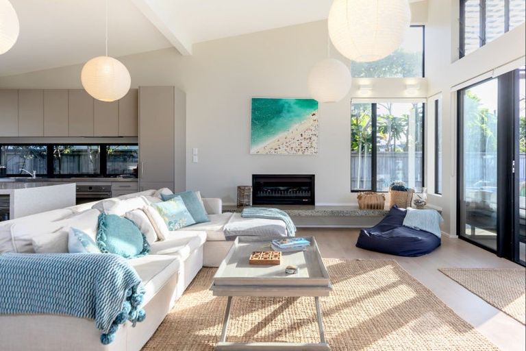 Photo of property in 8 Kewai Street, Omaha, 0986