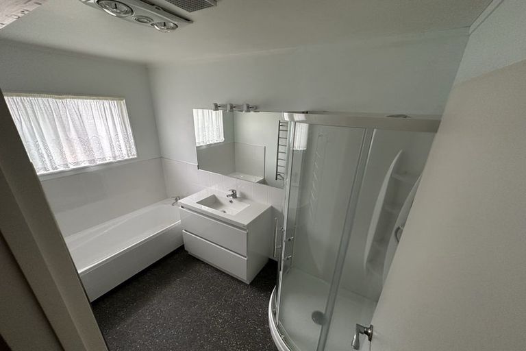 Photo of property in 24 Minnie Place, Pukete, Hamilton, 3200