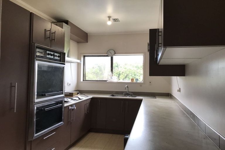 Photo of property in 9 Anne Road, Hillcrest, Auckland, 0627