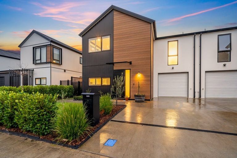 Photo of property in 7 Orongomai Street, Wallaceville, Upper Hutt, 5018