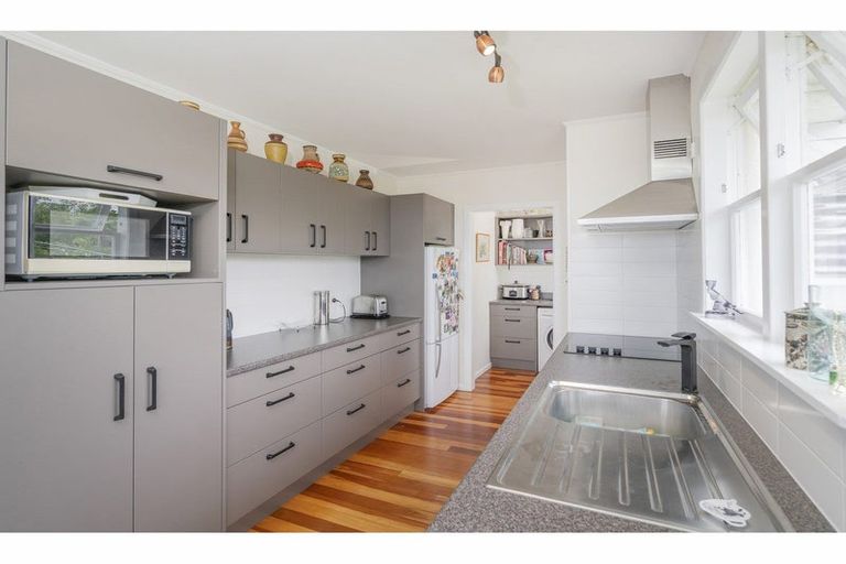 Photo of property in 204 Waikiekie Road, Thames, 3500