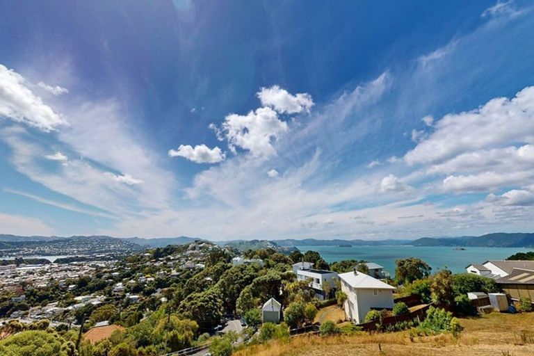 Photo of property in 1 Lyons Crescent, Strathmore Park, Wellington, 6022