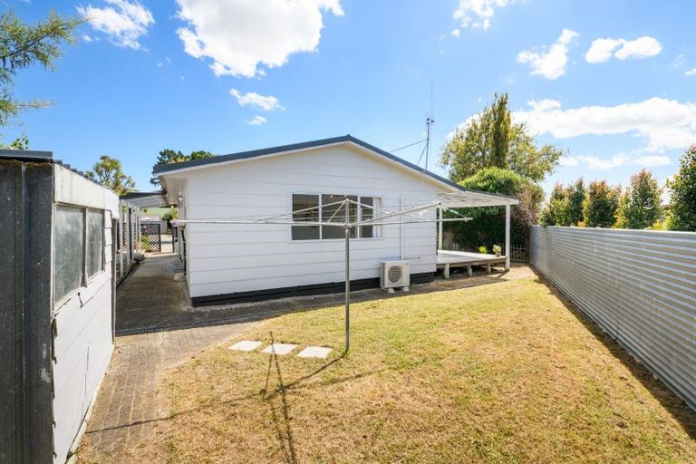 Photo of property in 20 Newton Place, Westbrook, Palmerston North, 4412