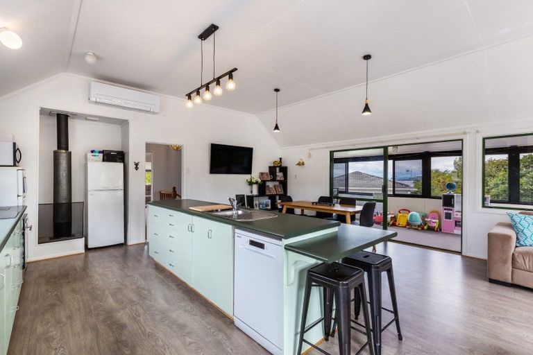 Photo of property in 3 Boundary Road, Waipahihi, Taupo, 3330