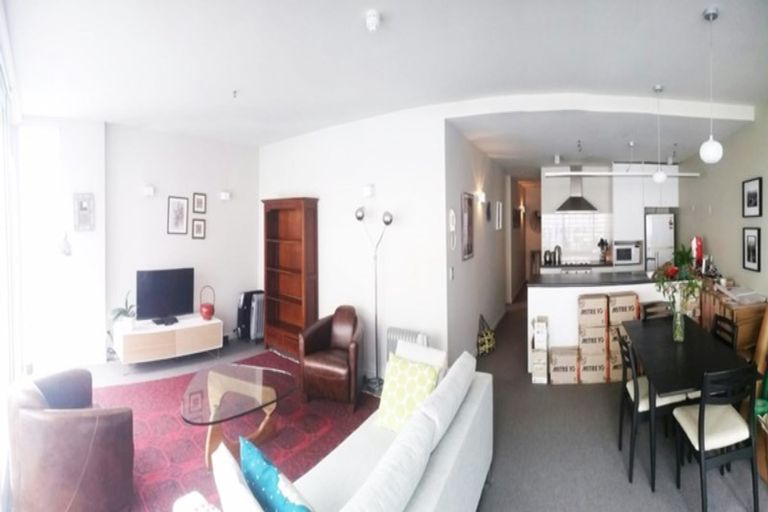 Photo of property in Montreaux Apartments, 5d/164 The Terrace, Wellington Central, Wellington, 6011