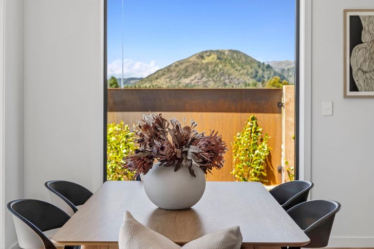 Photo of property in 26 Deans Drive, Wanaka, 9382